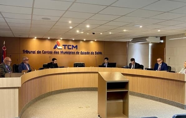 TCM aponta irregularidades no pagamento de cooperativa em Tucano; ex-prefeito é multado em R$ 4 milhões 