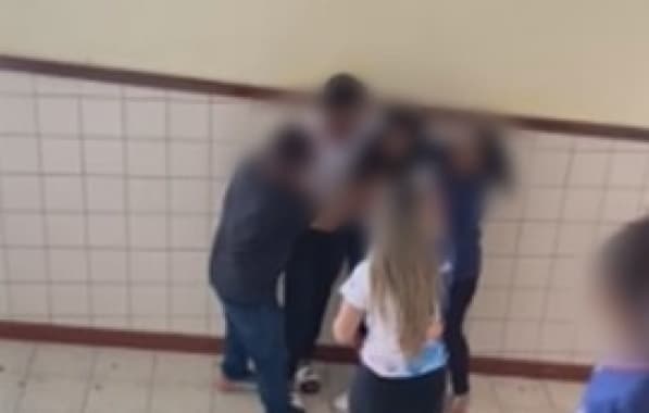 Estudante tenta separar briga e é ferido dentro de escola na Bahia 