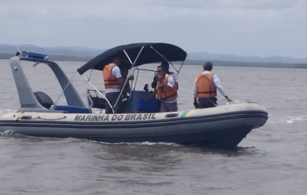 Embarcação afunda no sul da Bahia; tripulante está desaparecido