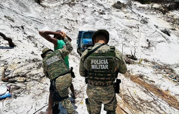 Polícia ambiental flagra ação de extração ilegal na Região Metropolitana de Salvador 