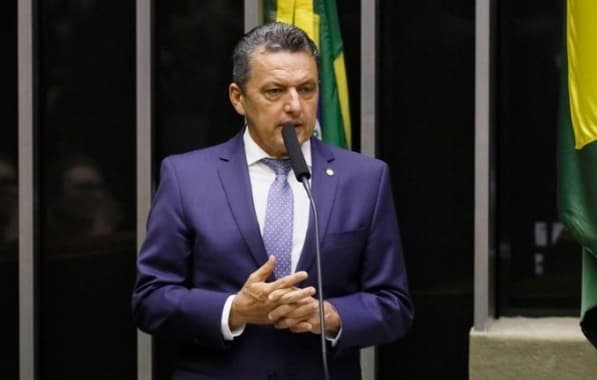 Deputado federal Charles Fernandes é internado em São Paulo