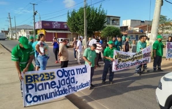 Grupo fecha trecho de BR no Norte baiano em protesto contra “isolamento” de bairro 