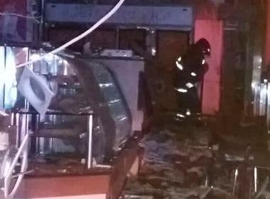 Explosão destrói lanchonete em Juazeiro; suspeita é vazamento de gás de cozinha