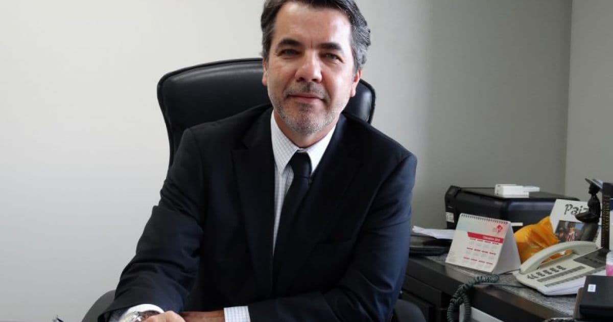 Plínio Carneiro é reeleito presidente do TCM-BA para período 2021-2023