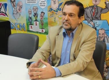 Pinheiro participará de campanha de Pelegrino, mas não deixará Senado