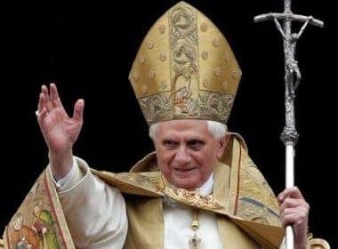 Papa anuncia que renunciará ao pontificado no dia 28 
