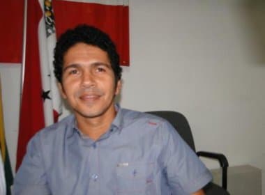Para não demitir, prefeito de Jitaúna reduz próprio salário