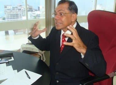 MP solicita à Justiça que condene João Henrique a pagar R$ 12 milhões aos cofres públicos
