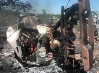 Correntina: Colisão de veículos deixa quatro mortos