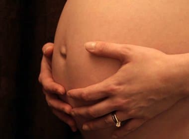 Em livro, cientista diz que estresse na gravidez eleva chance de homossexualidade da criança