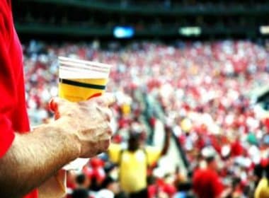 &#039;Proibir bebida não vai diminuir a violência&#039;, diz governador sobre liberação nos estádios