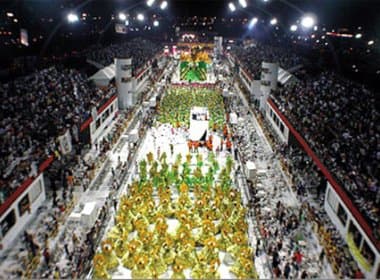 Desfile de escolas de samba do carnaval de SP começa nesta sexta