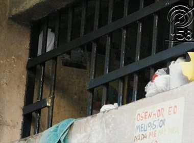 Seis presos fogem de delegacia no município de Itanhém