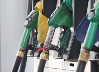 Postos de combustível no extremo-sul baiano são fiscalizados em operação conjunta