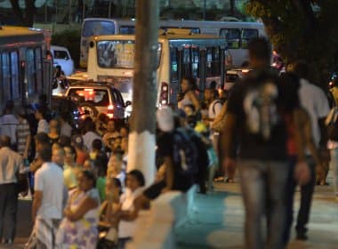 Rodoviários continuam protestos e paralisações em diversas regiões da cidade