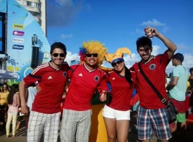 Colombianos preveem vitória sofrida e consideram Fan Fest de Salvador &#039;pequena&#039;