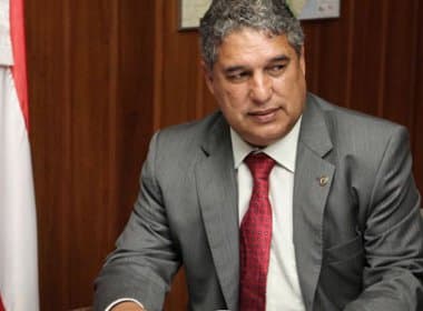 Rosemberg Pinto admite possibilidade de desistir de eleição, diz coluna