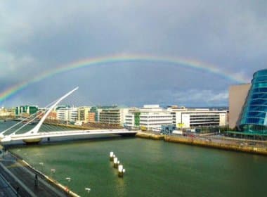 Irlanda é o primeiro país a aprovar casamento gay por referendo