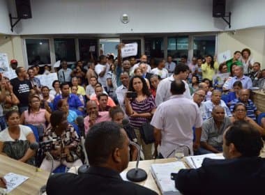 Câmara de Lauro de Freitas aprova Lei polêmica em meio a protestos