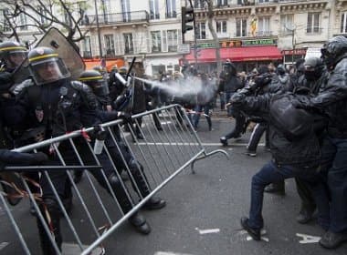 Polícia francesa detém 208 manifestantes antes de conferência sobre clima