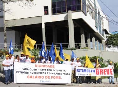 Trabalhadores de hotéis, restaurantes e bares decretam greve em Salvador