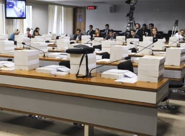 Câmara faz licitação para comprar 80 mil resmas de papel por R$ 1,5 milhão