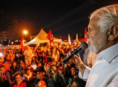 Após faltar ato com Lula em SP, Jaques Wagner marca presença em Curitiba