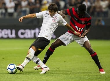 Vitória perde para o Corinthians e dá adeus à Copa do Brasil