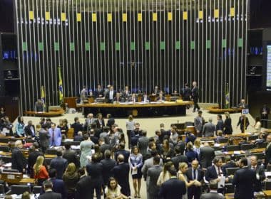 Petistas, tucanos e emedebistas não são opção de voto da maioria dos brasileiros, diz pesquisa