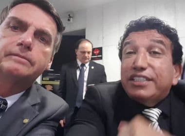 Bolsonaro fala em noivado com Magno Malta para vice e diz que não vai procurar partidos