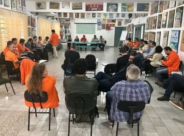 Petroleiros reafirmam greve por tempo indeterminado; Bahia registra atos