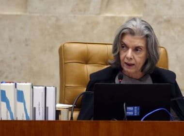 Cármen Lúcia critica previsão de reajuste de 16,38% para ministros do STF