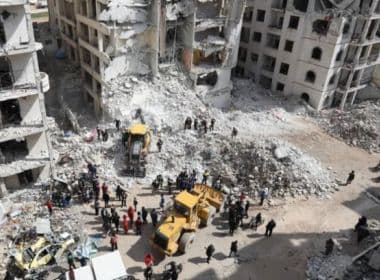 Sobe para 39 número de mortos em explosão de depósito de armas na Síria