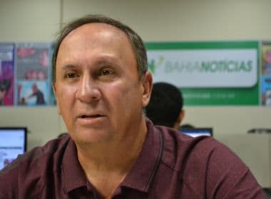 Desistência de reeleição de Gualberto ajuda PSDB, mas sinaliza desalento político