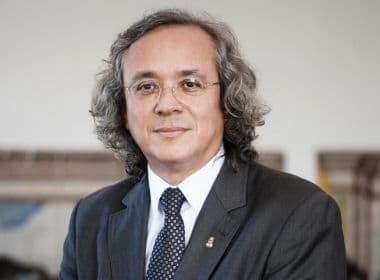 João Carlos Salles toma posse em Brasília como reitor da Ufba nesta segunda 