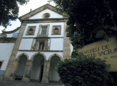 Museus da Ufba estão fora de perigo, diz reitor João Carlos Salles