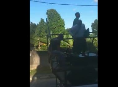 Vídeo: deputado Pastor Sargento Isidório cai de mini-trio em São Francisco do Conde