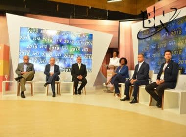 Candidatos ao governo comentam temas diversos em primeiro bloco de debate da TVE