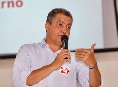 Rui reúne lideranças, defende presidente que goste da Bahia e pede votos em Haddad