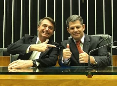 Bolsonaro não irá para nenhum debate no segundo turno, anuncia presidente do PSL