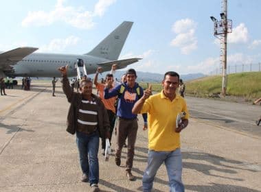 Refugiados venezuelanos são transferidos para a Bahia com emprego garantido