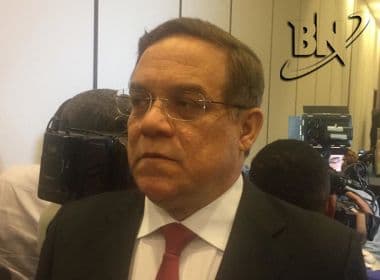Líder da oposição diz que deputados entram na AL-BA pelas laterais: 'Isso é uma vergonha’