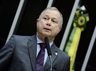Azi confirma afastamento de prefeito de Alagoinhas e fala sobre apoios em 2020
