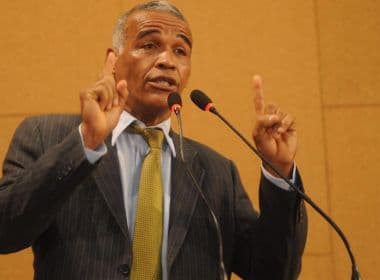 Isidório confirma candidatura à prefeitura de Salvador em 2020