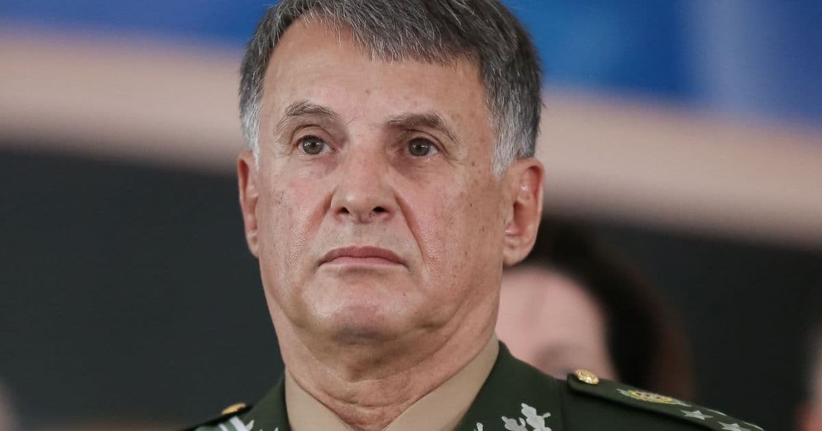 Comandante do Exército pede que militares fiquem fora de reforma da Previdência