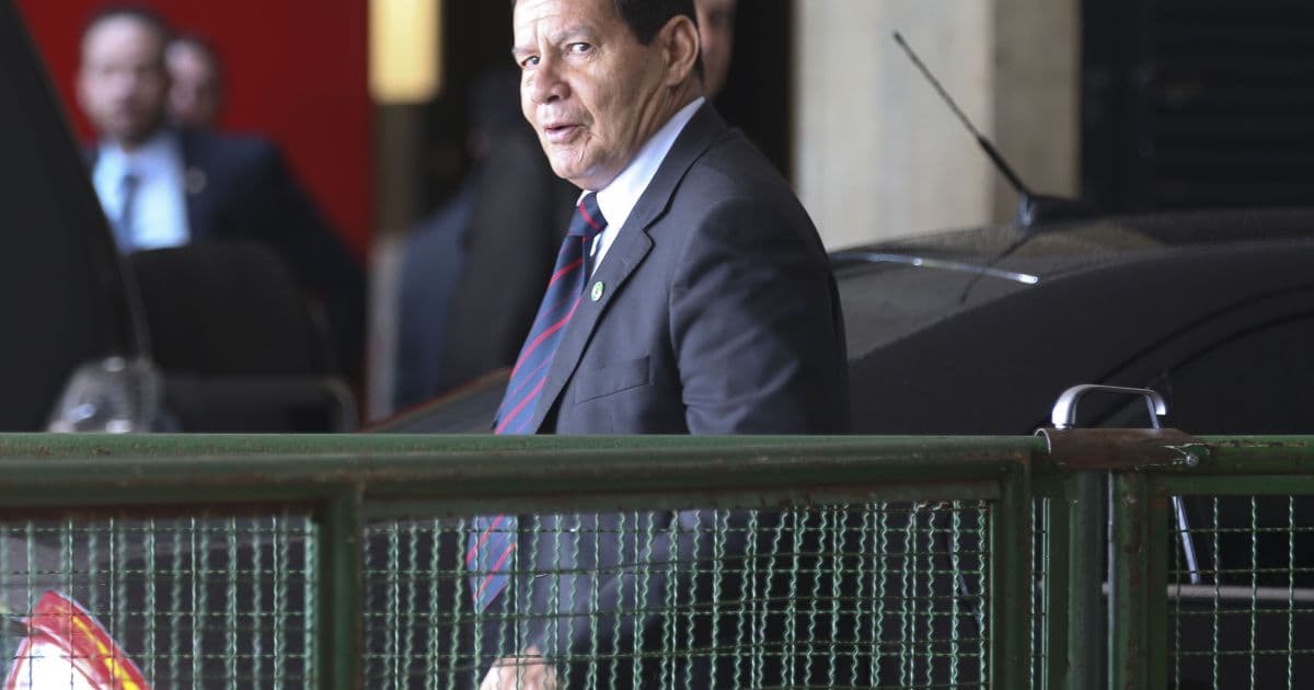 Mourão critica MP por caso ligado a Flávio Bolsonaro: 'Está havendo sensacionalismo'