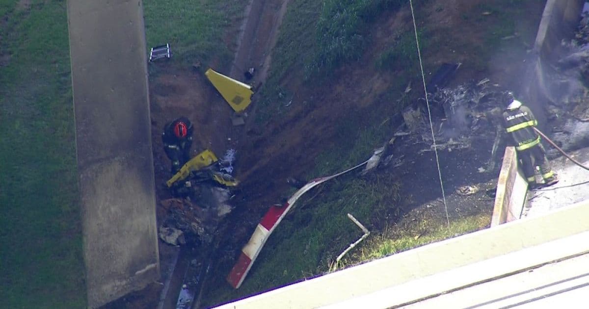 Helicóptero cai no Rodoanel em São Paulo, diz Corpo de Bombeiros