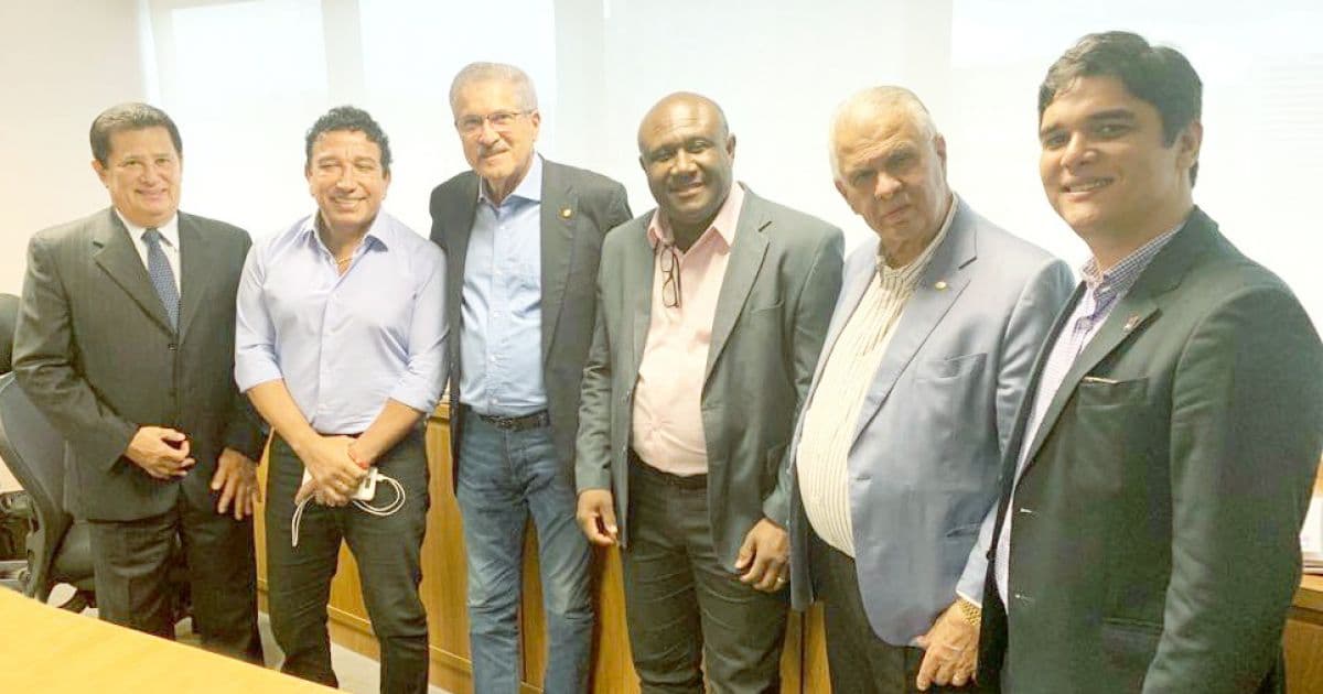 'Irmão Lázaro é coringa para prefeitura de Salvador ou Feira em 2020', afirma Araújo 