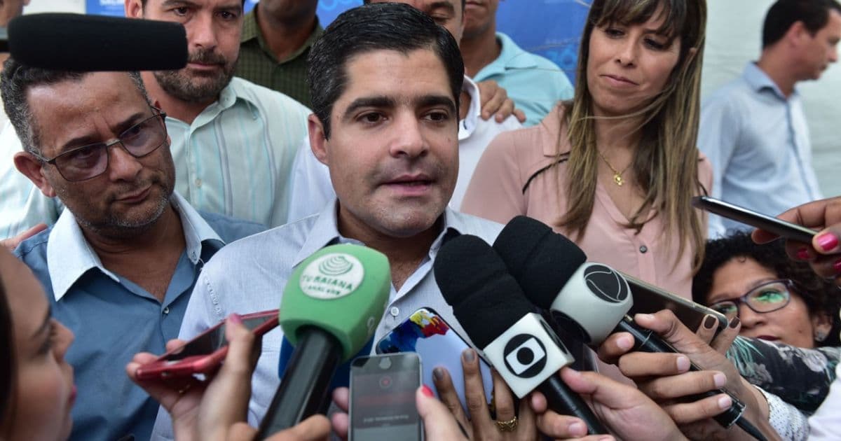 ACM Neto pede a aliados que se distanciem da crise do governo Bolsonaro