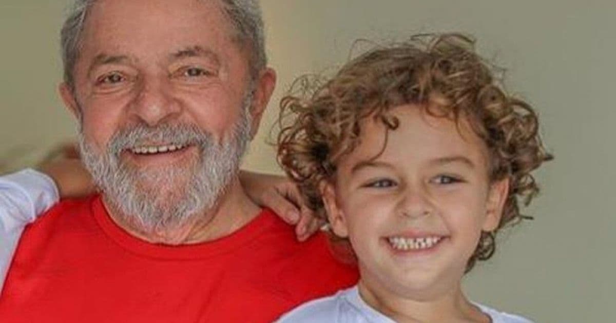 Não dar declarações públicas foi uma das condições da Justiça para Lula ir a velório